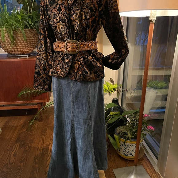 Flashy Retro 80s Style Printed Black Blazer Faux Brocade Blazer Jacket - Picture 2 of 10